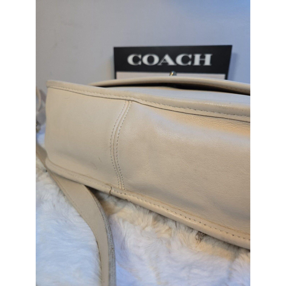 Vintage Coach City Bag #9790 Bone - Picture 8 of 16